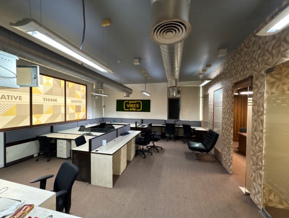 20+ Workstations (Expandable) & 2 Director Cabins | 2800 Sq Ft Office in Noida Sector 63